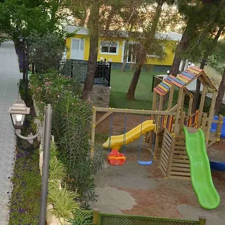 Halici Semera Village Μαρμαρίς